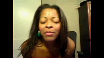 Huge boob ebony girl teasing on webcam -888cams.pw.AVI